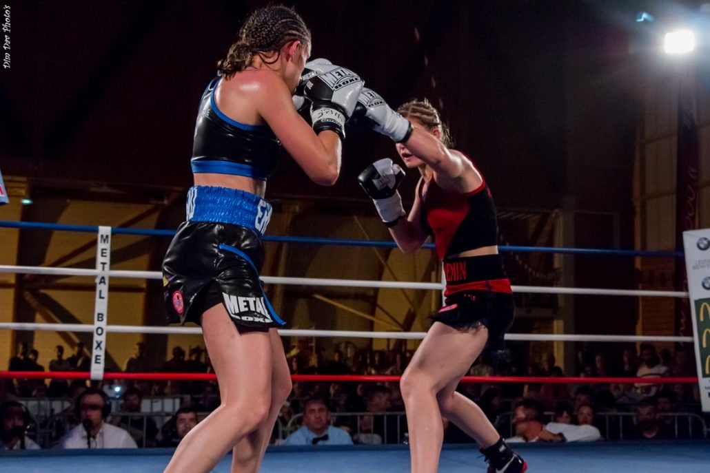 Championnat du Monde de Boxe Féminin Poids Plume Dim Dav photos